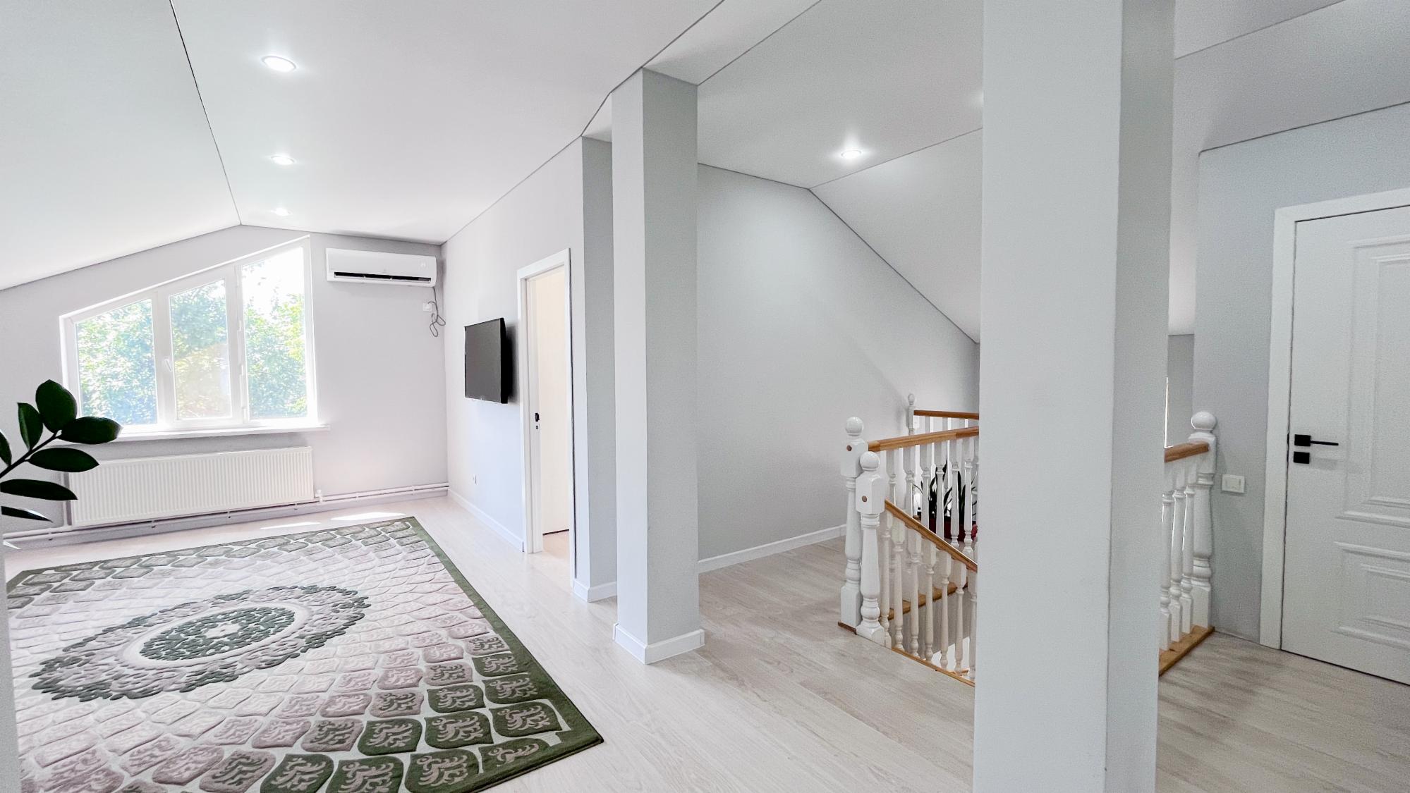 6-комнантный квартира, 170.5 м²,Нахимова за 65 000 000