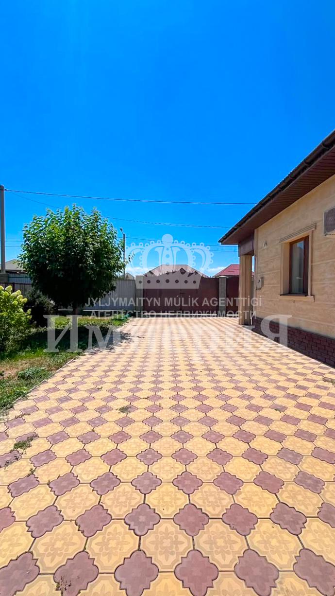 4-комнантный квартира, 132.3 м²,Кок Жазык за 44 000 000