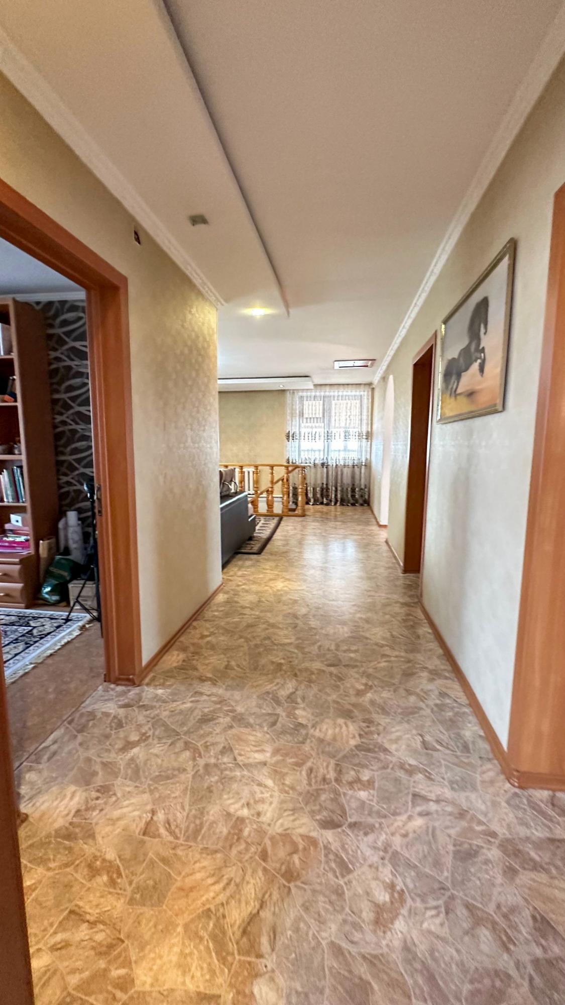 7-комнантный квартира, 263.0 м²,Базарбаева за 75 000 000