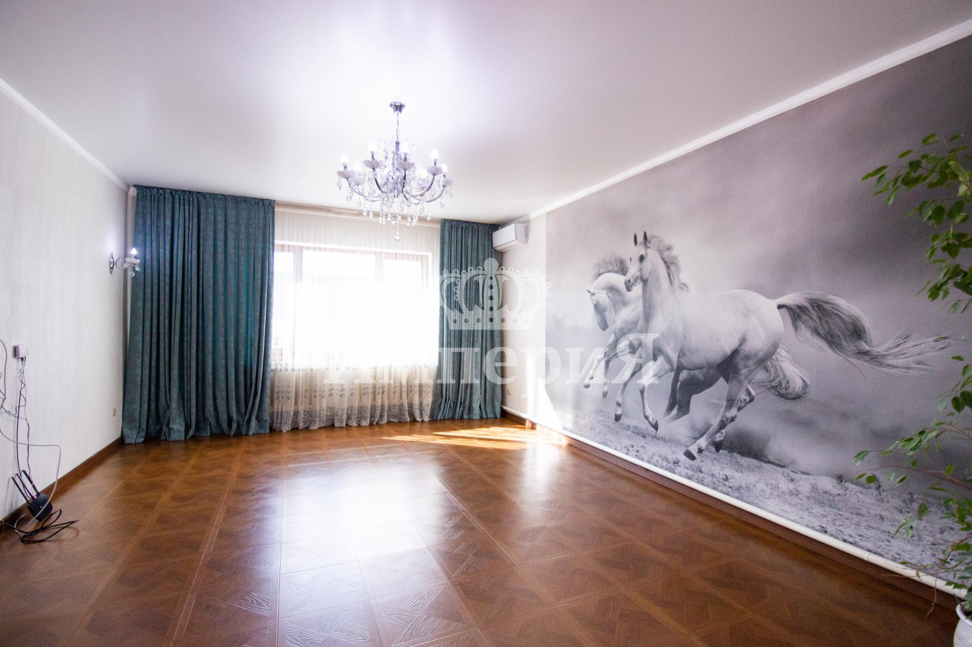 5-комнантный квартира, 180.0 м²,Алтай за 55 000 000