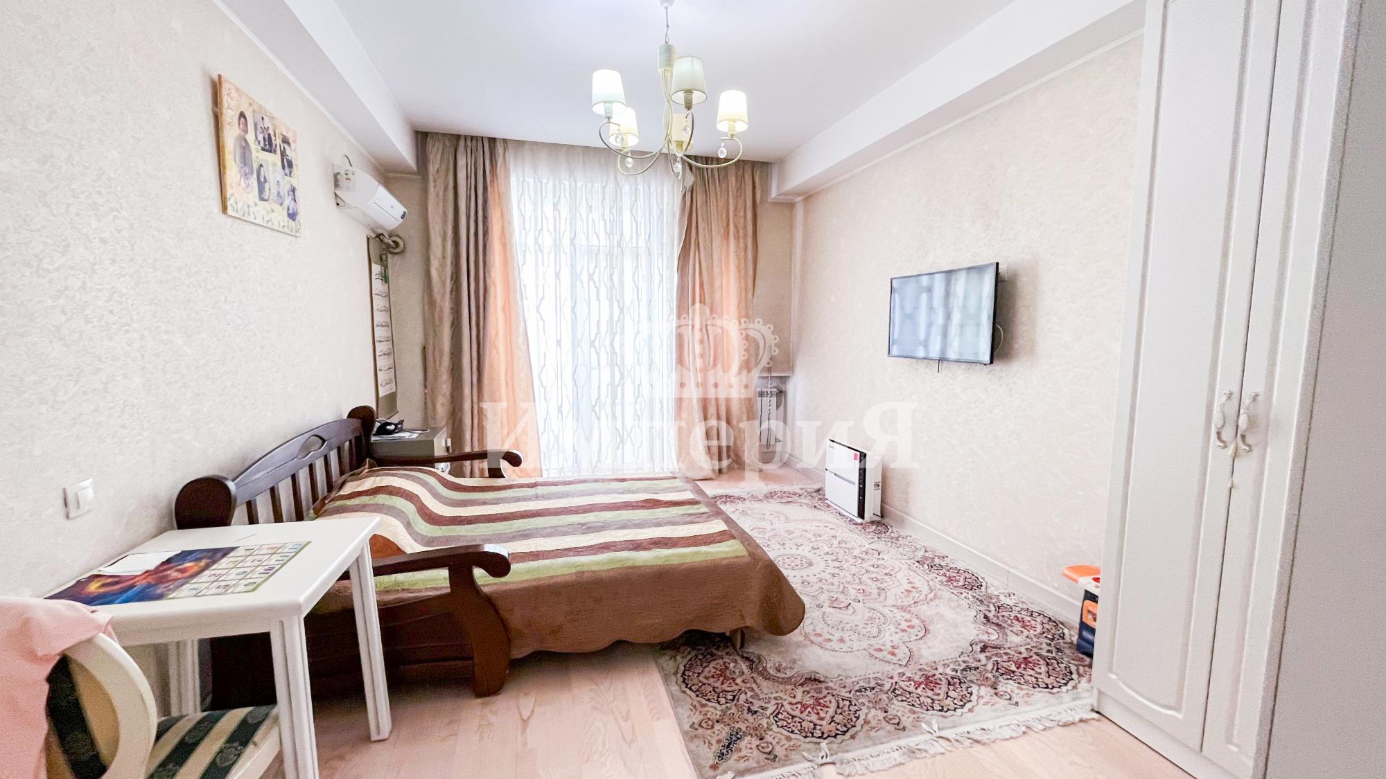 4-комнантная квартира, 161.0 м²,Назарбаева за 75 000 000