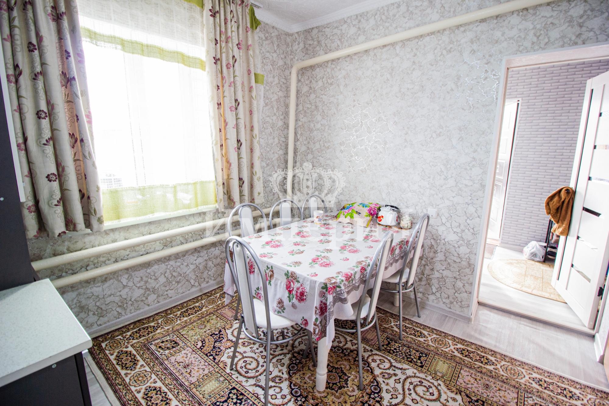 4-комнантная квартира, 68.0 м²,Асановой за 15 000 000