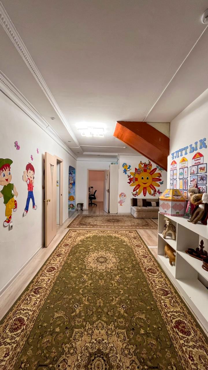 8-комнантный квартира, 311.0 м²,Жазиралы за 75 000 000