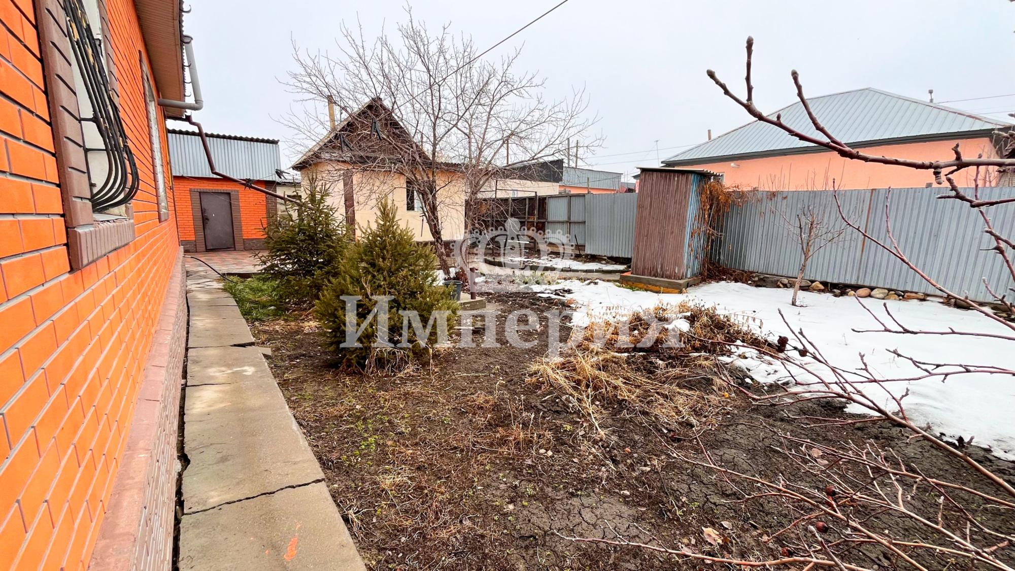 4-комнантный квартира, 145.0 м²,Жансугурова за 50 000 000