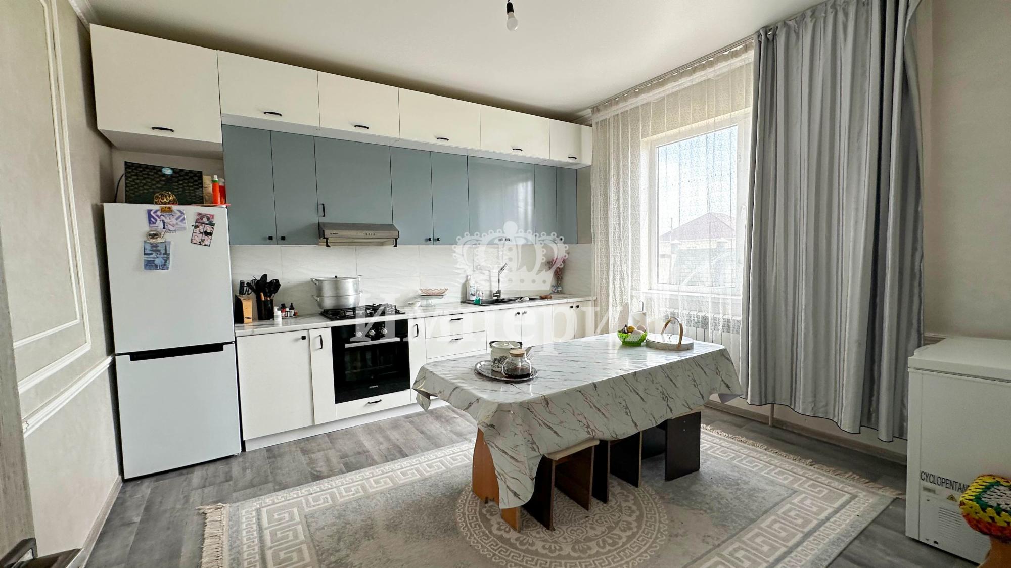 4-комнантный квартира, 107.0 м²,Жетысу за 28 000 000