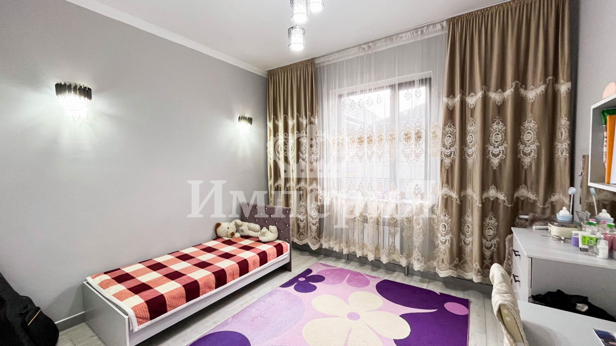 5-комнантный квартира, 173.0 м²,Момышулы за 46 000 000