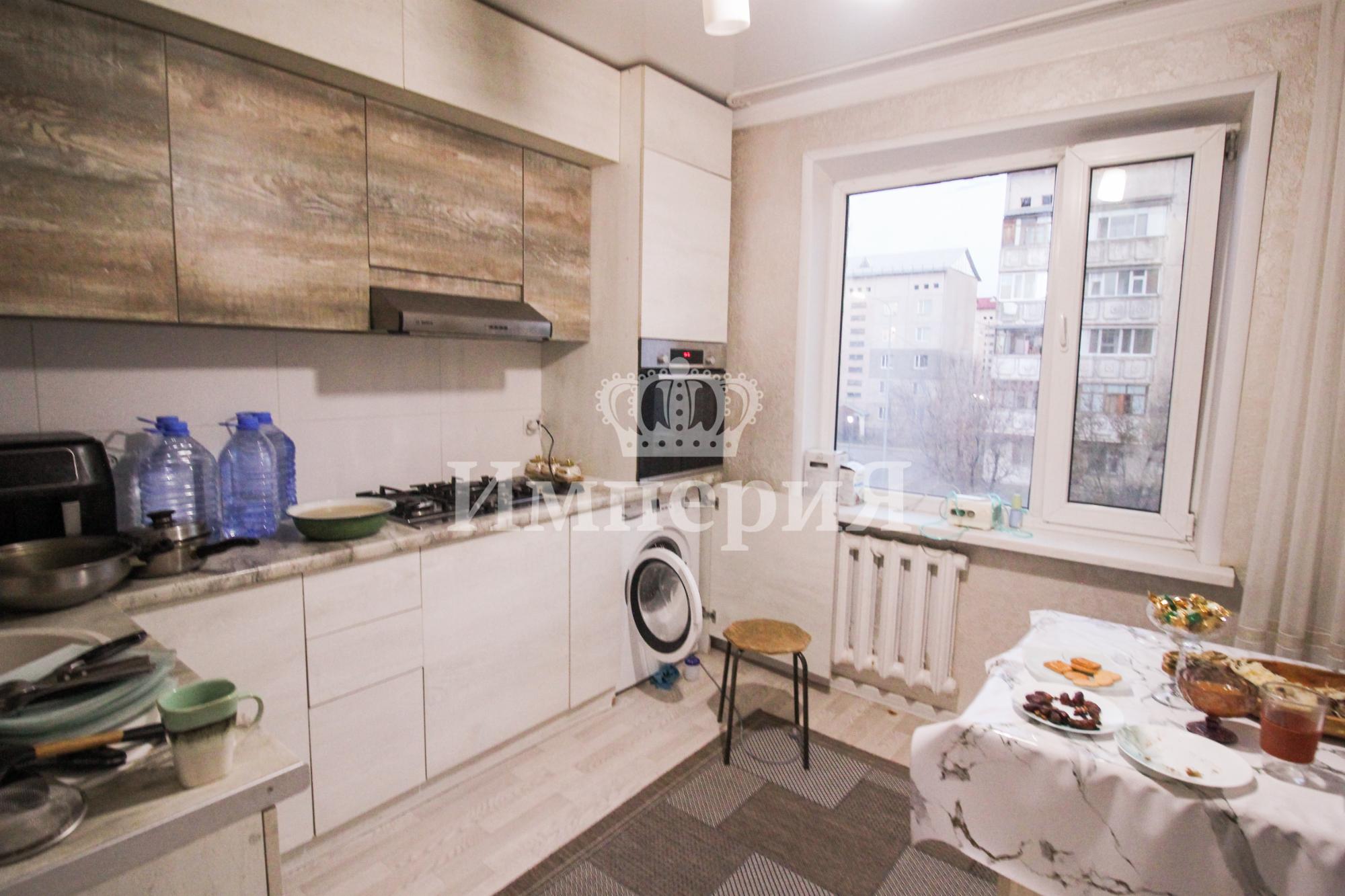 5-комнантная квартира, 110.0 м²,3 мкр за 380 000 000