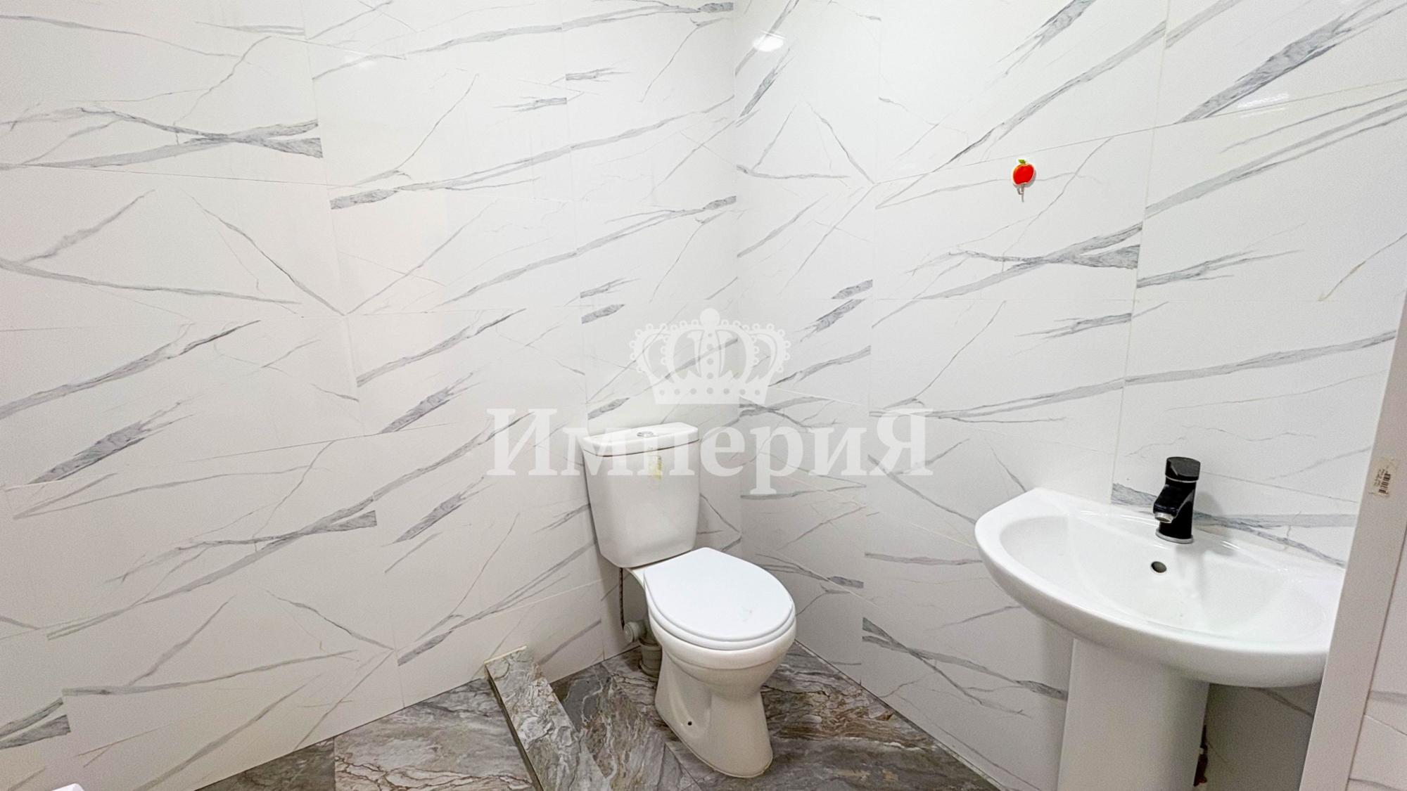 7-комнантный квартира, 350.0 м²,Абубакирова за 65 000 000