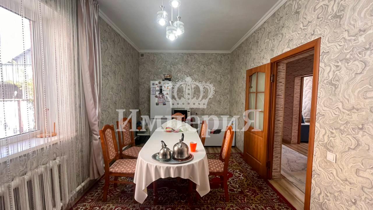 4-комнантный квартира, 170.0 м²,Алмалыбак за 50 000 000