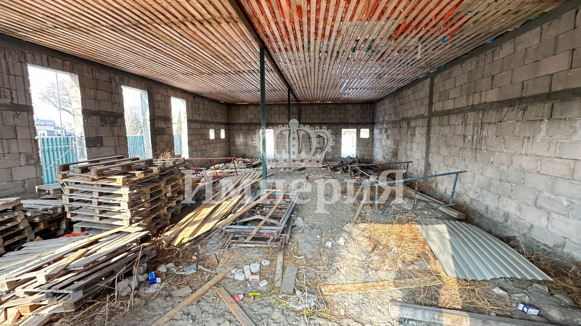 3-комнантный квартира, 306.0 м²,Абая за 30 000 000