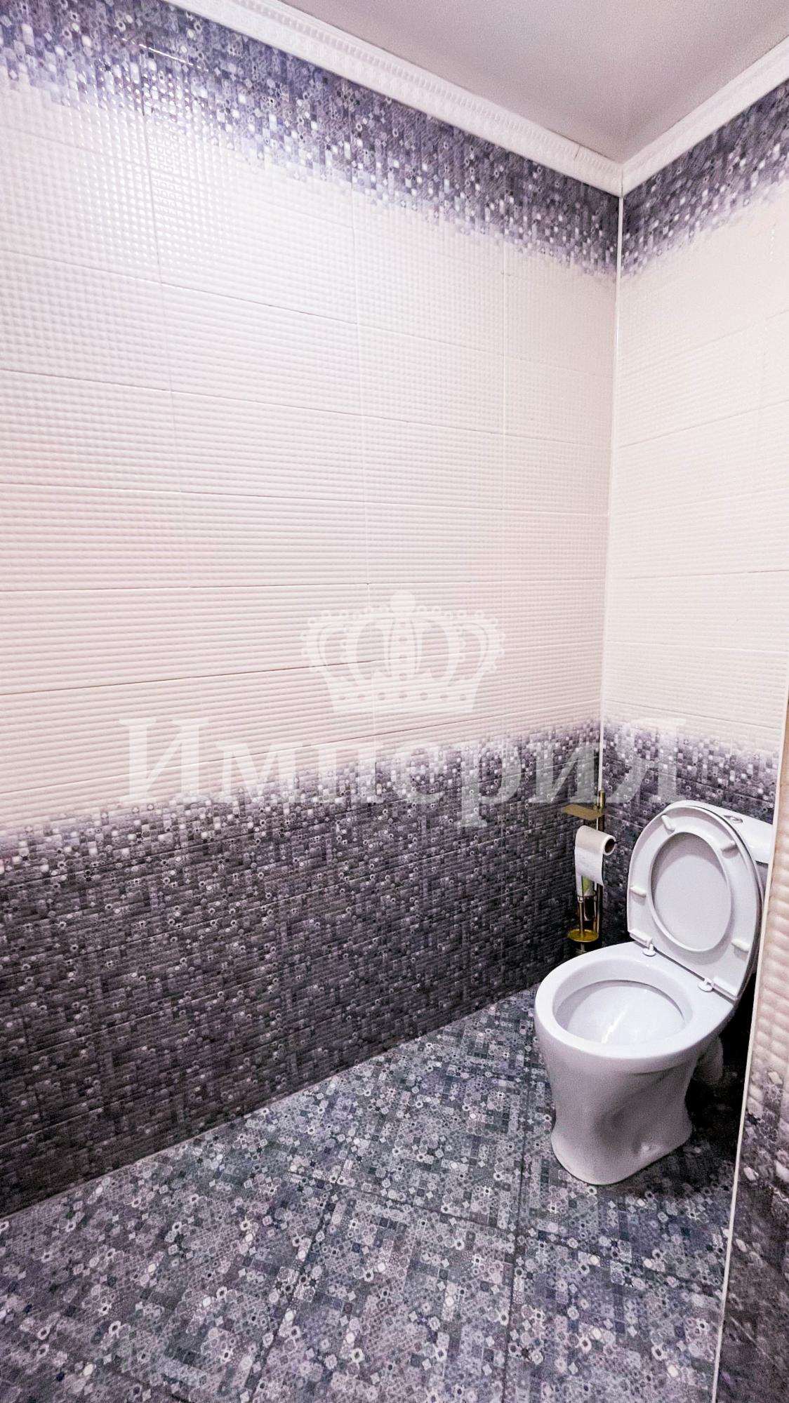 8-комнантный квартира, 557.0 м²,Желтоксан за 250 000 000