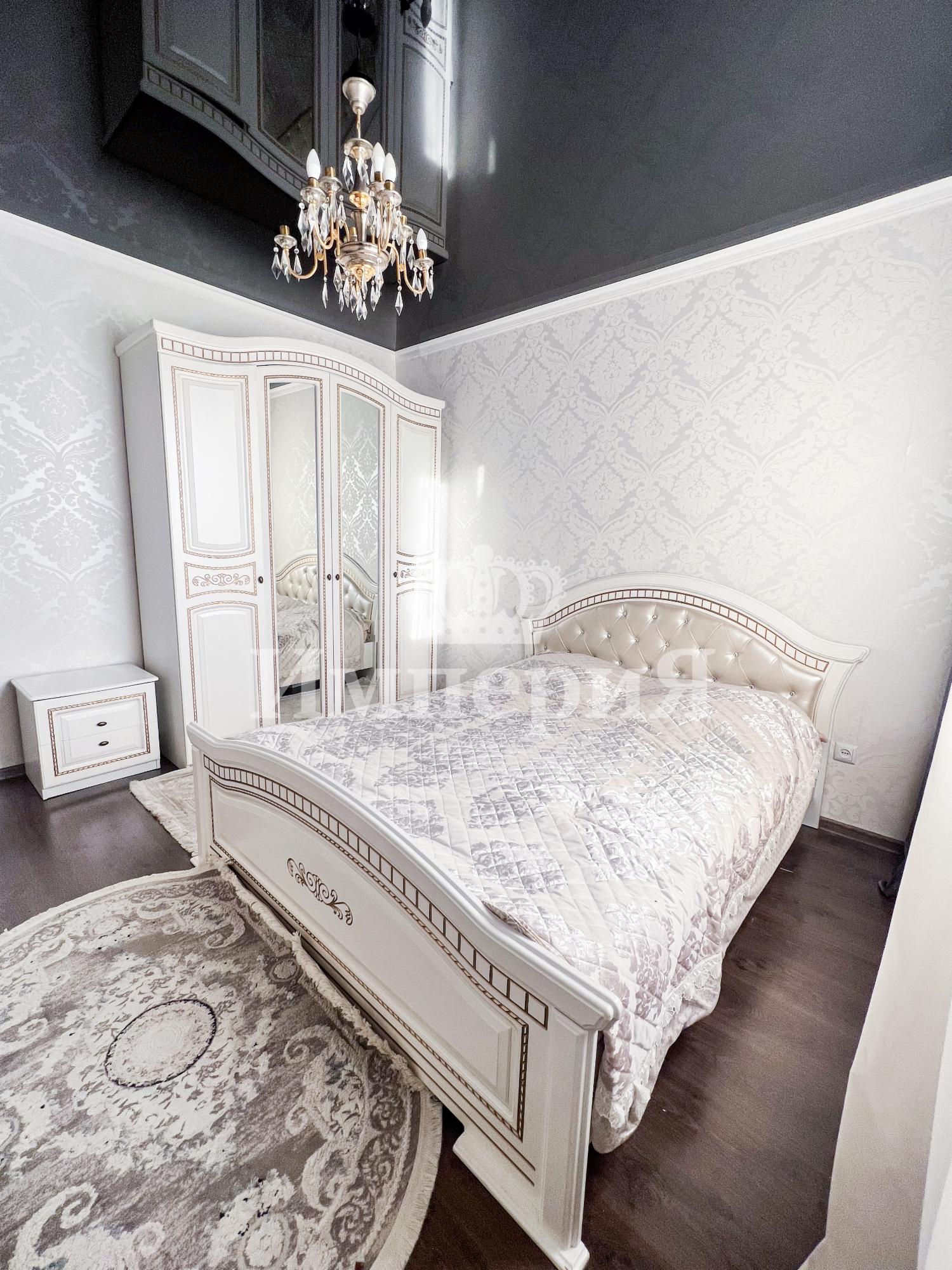 4-комнантная квартира, 85.0 м²,4 мкр за 26 000 000