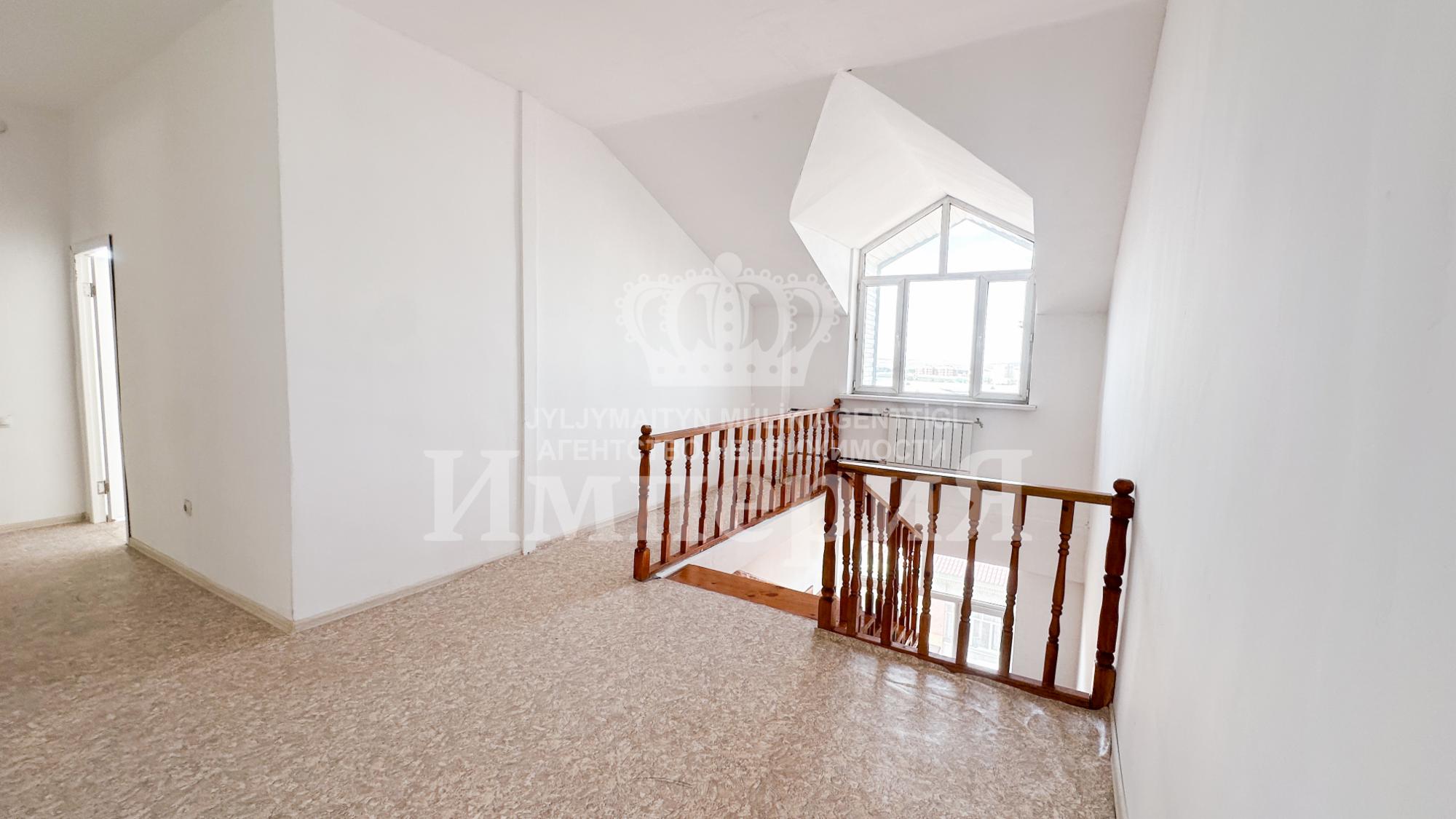 5-комнантная квартира, 227.0 м²,Каратал за 55 000 000