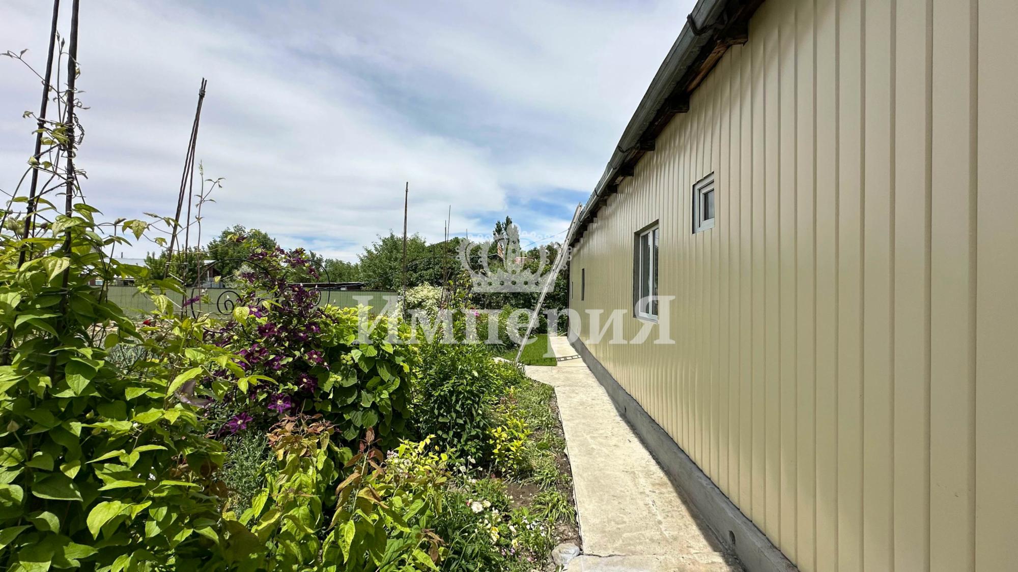 4-комнантный квартира, 100.0 м²,Абая за 40 000 000