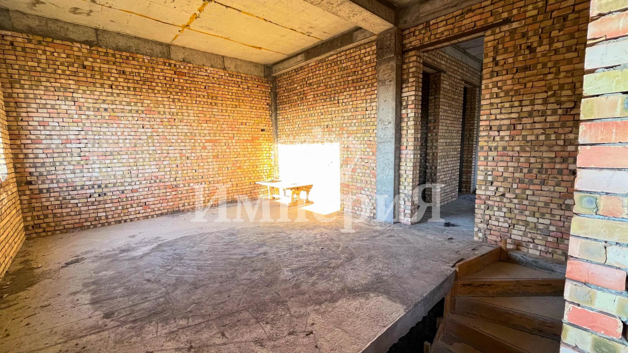 8-комнантный квартира, 470.0 м²,Абая за 58 000 000