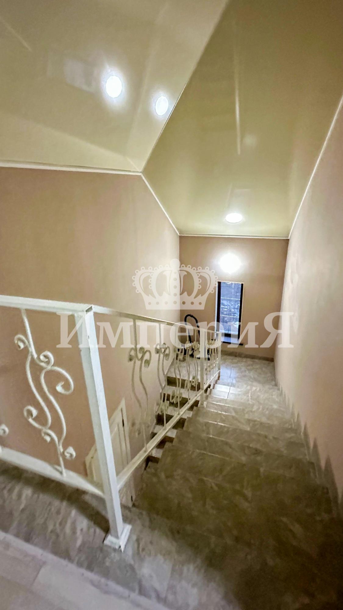 4-комнантная квартира, 170.0 м²,Сапиева за 65 000 000