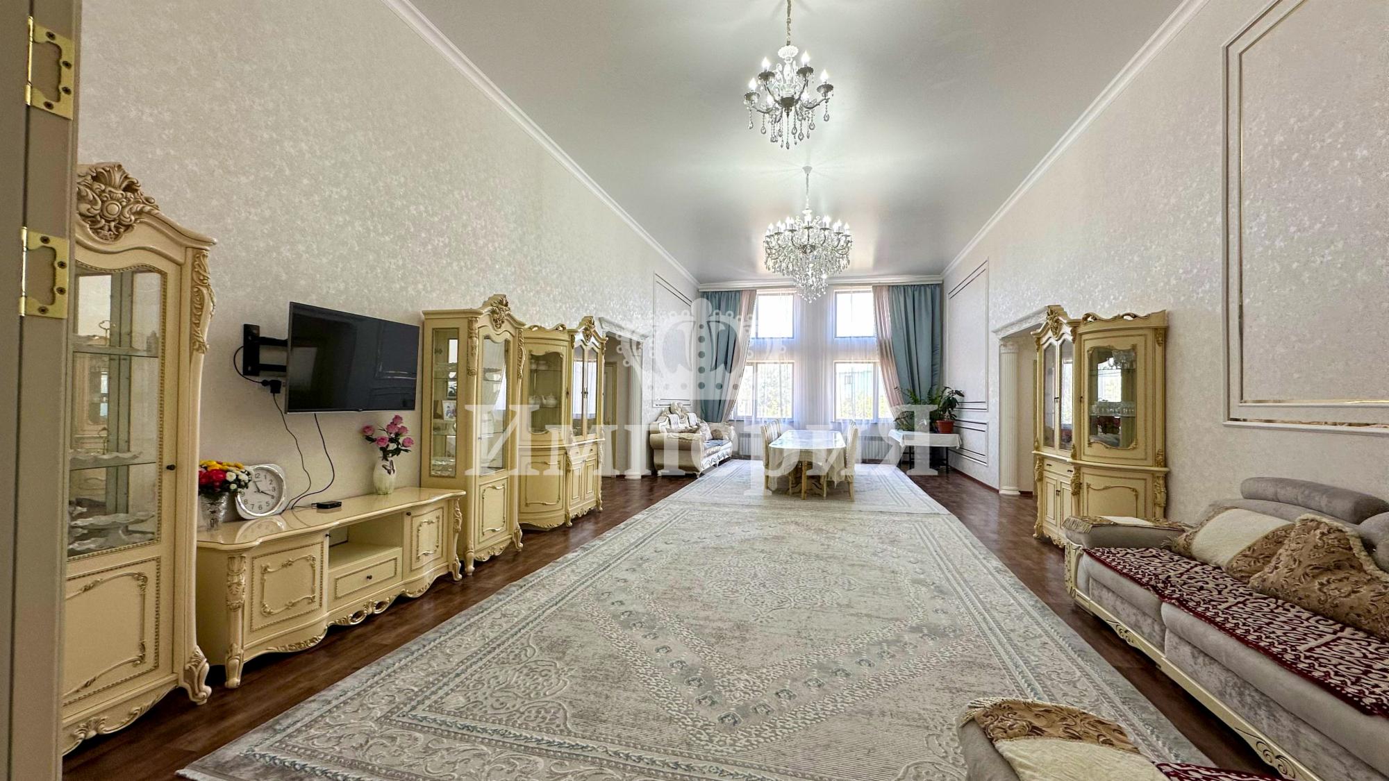5-комнантный квартира, 255.0 м²,Былим за 75 000 000