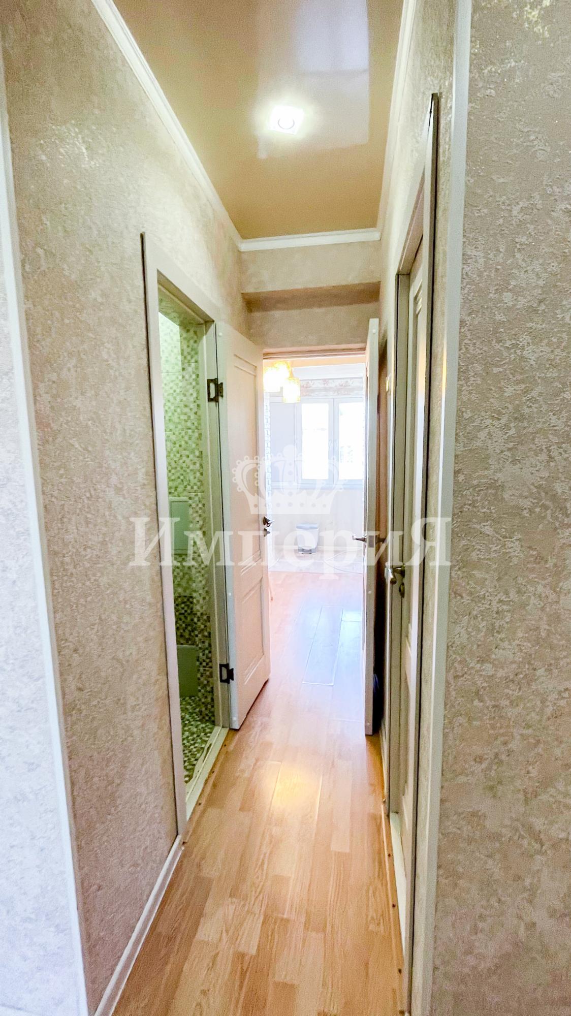 4-комнантная квартира, 98.0 м²,4 мкр за 27 600 000