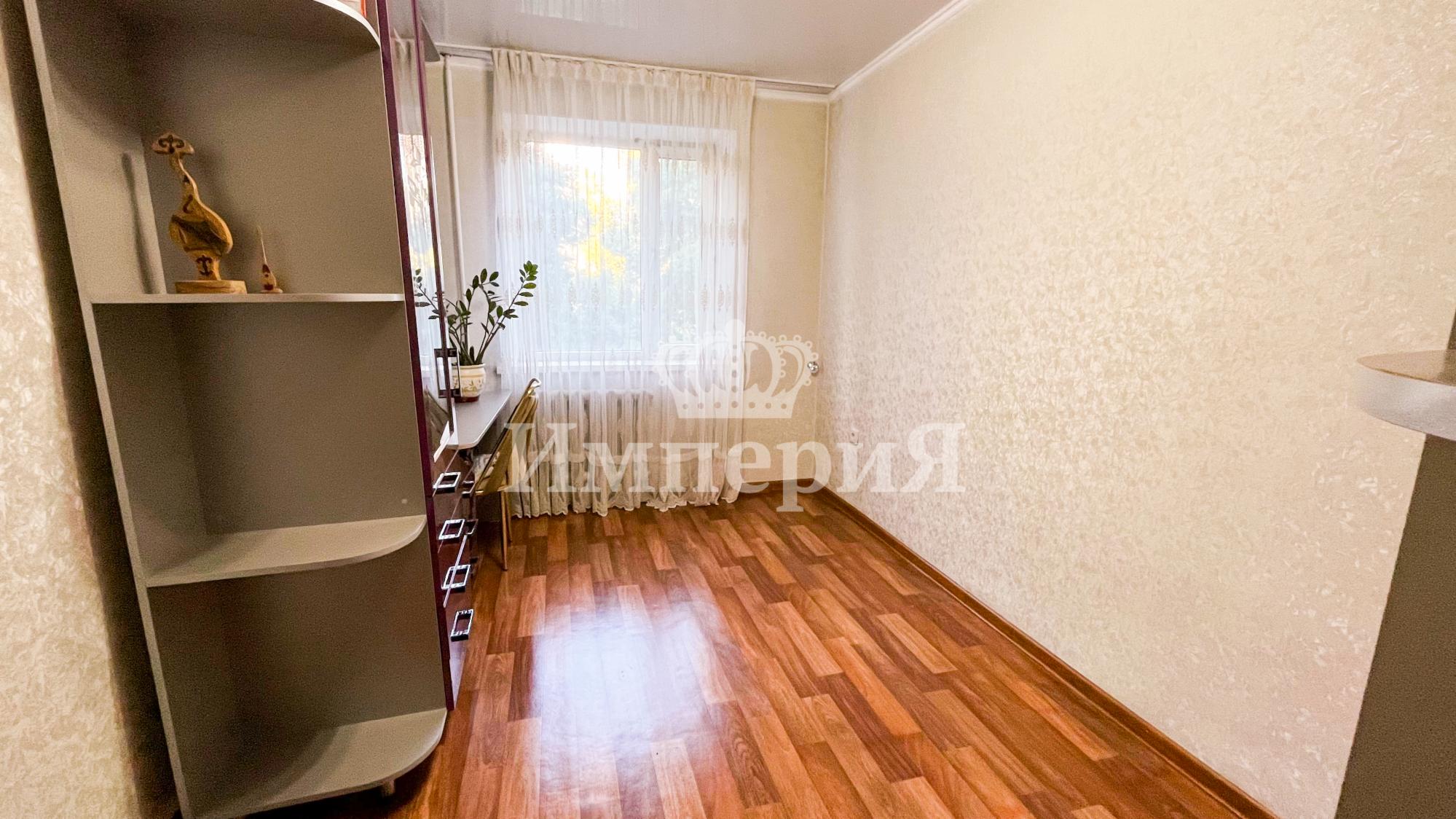 4-комнантная квартира, 80.0 м²,Казахстанская за 27 000 000
