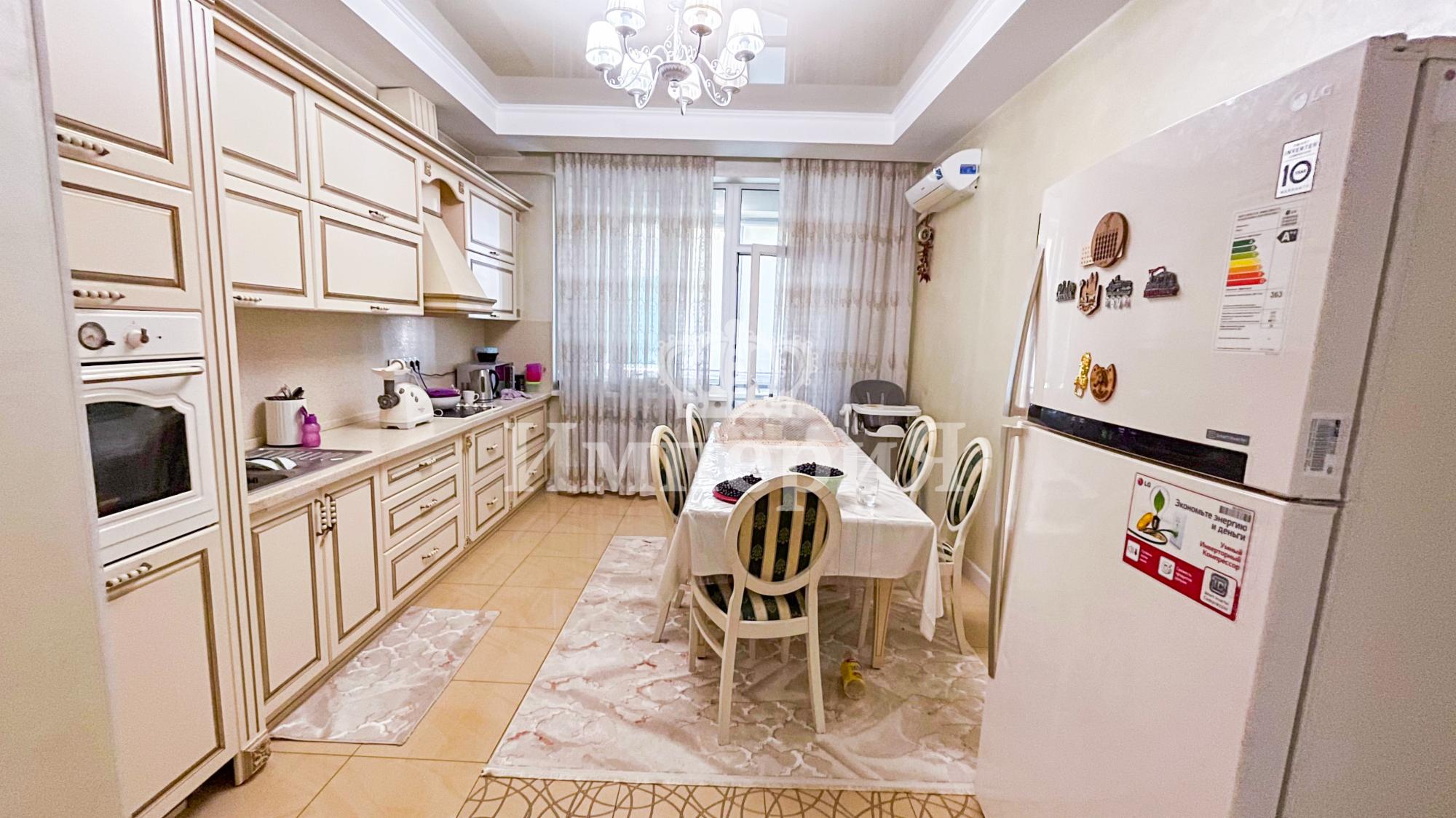 4-комнантная квартира, 161.0 м²,Назарбаева за 75 000 000