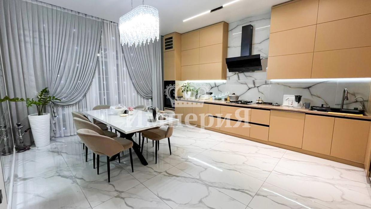 5-комнантный квартира, 200.0 м²,Жана Коныс за 64 000 000