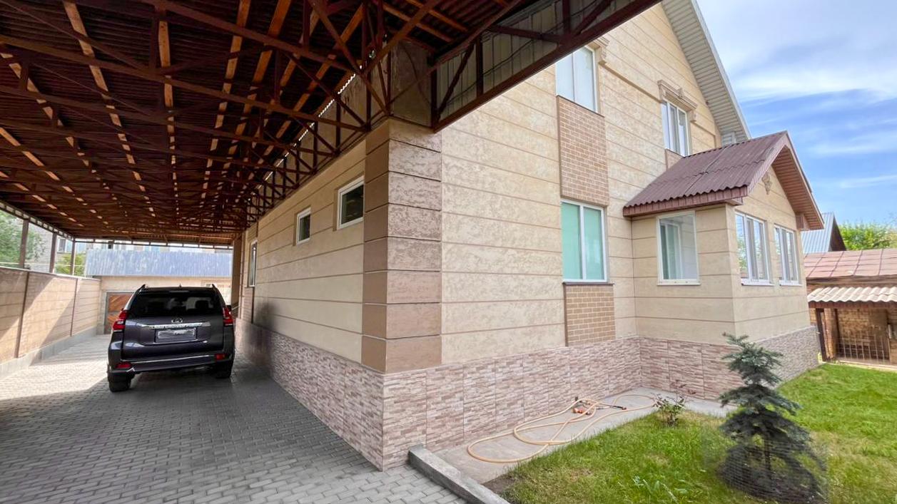 6-комнантный квартира, 198.0 м²,Центр за 65 000 000