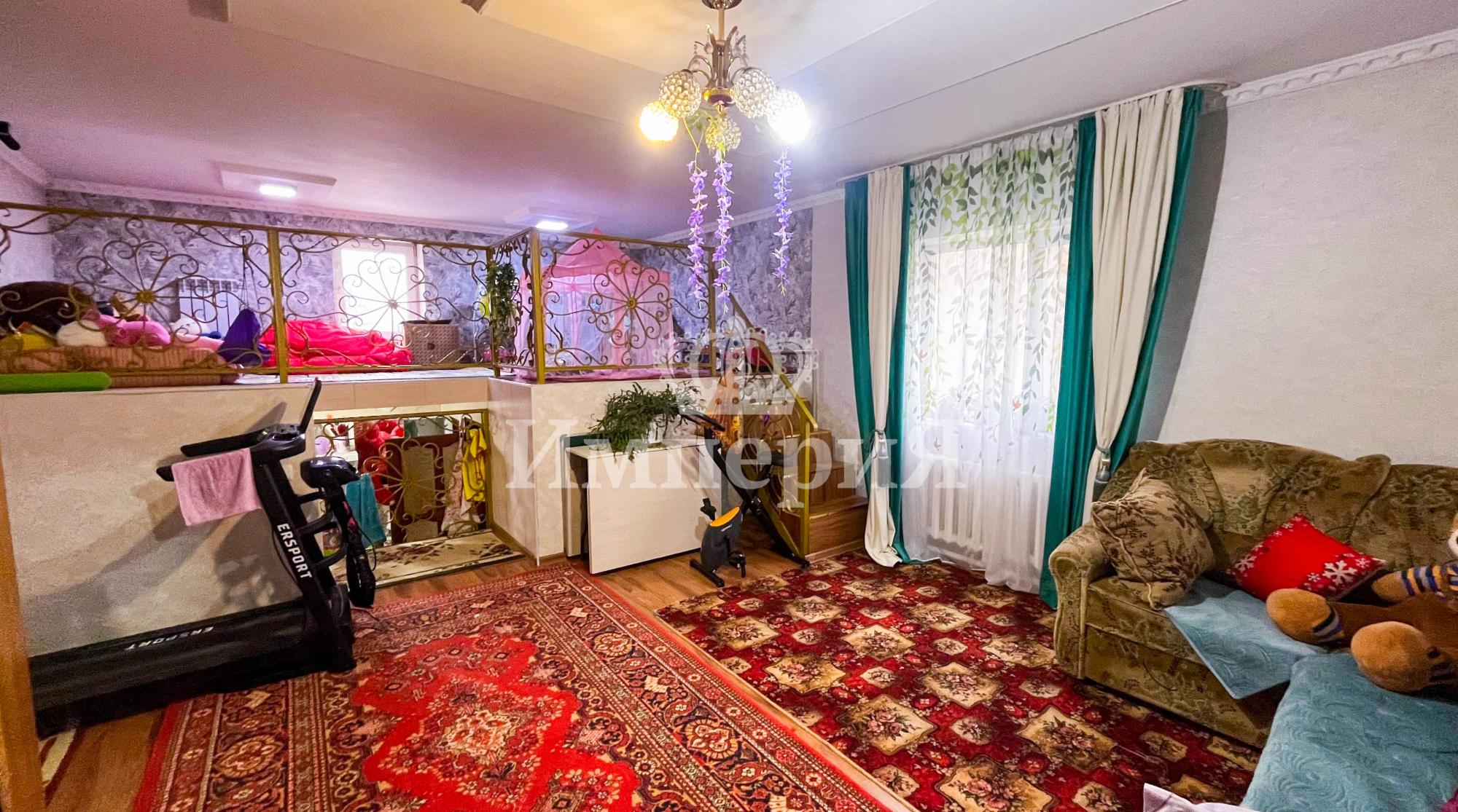 4-комнантный квартира, 184.0 м²,Кудайбердиева за 35 000 000
