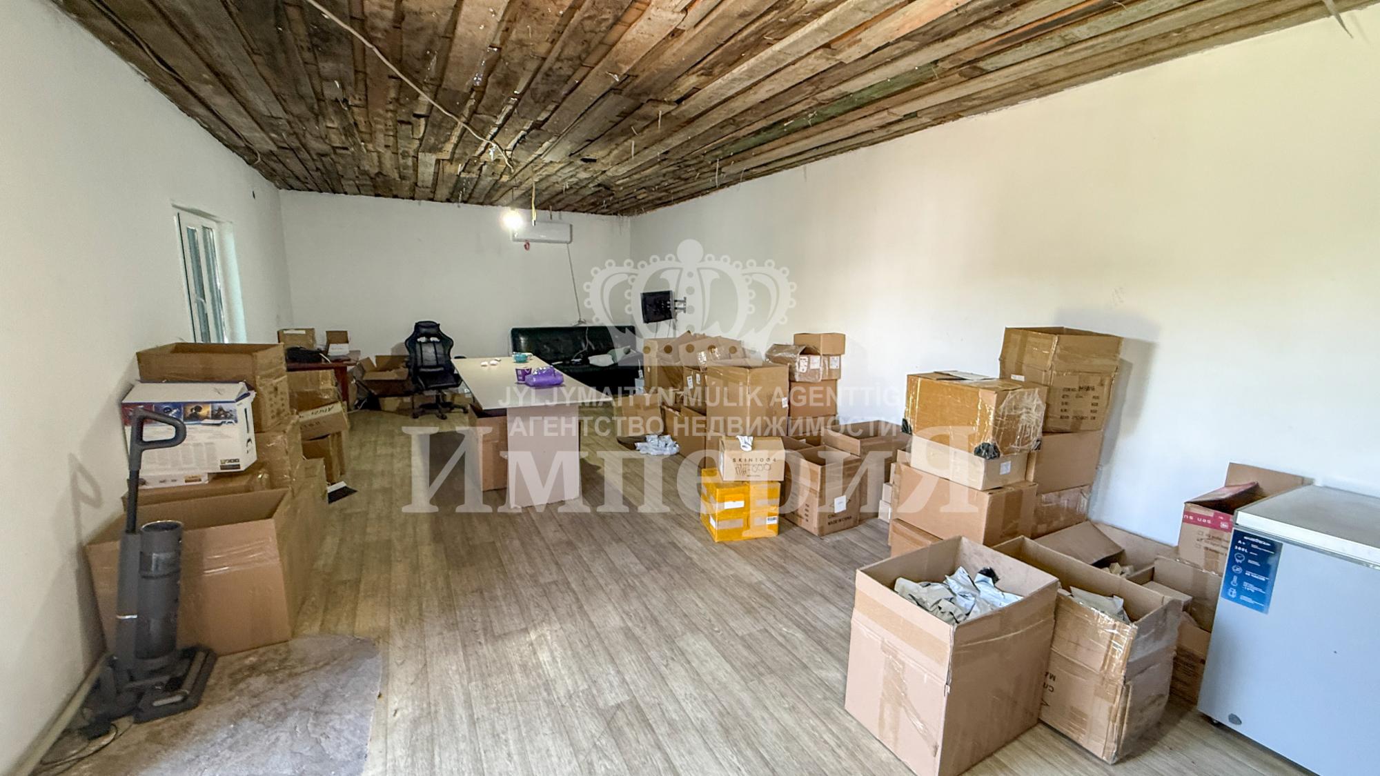4-комнантный квартира, 90.0 м²,Мерекенова за 32 000 000