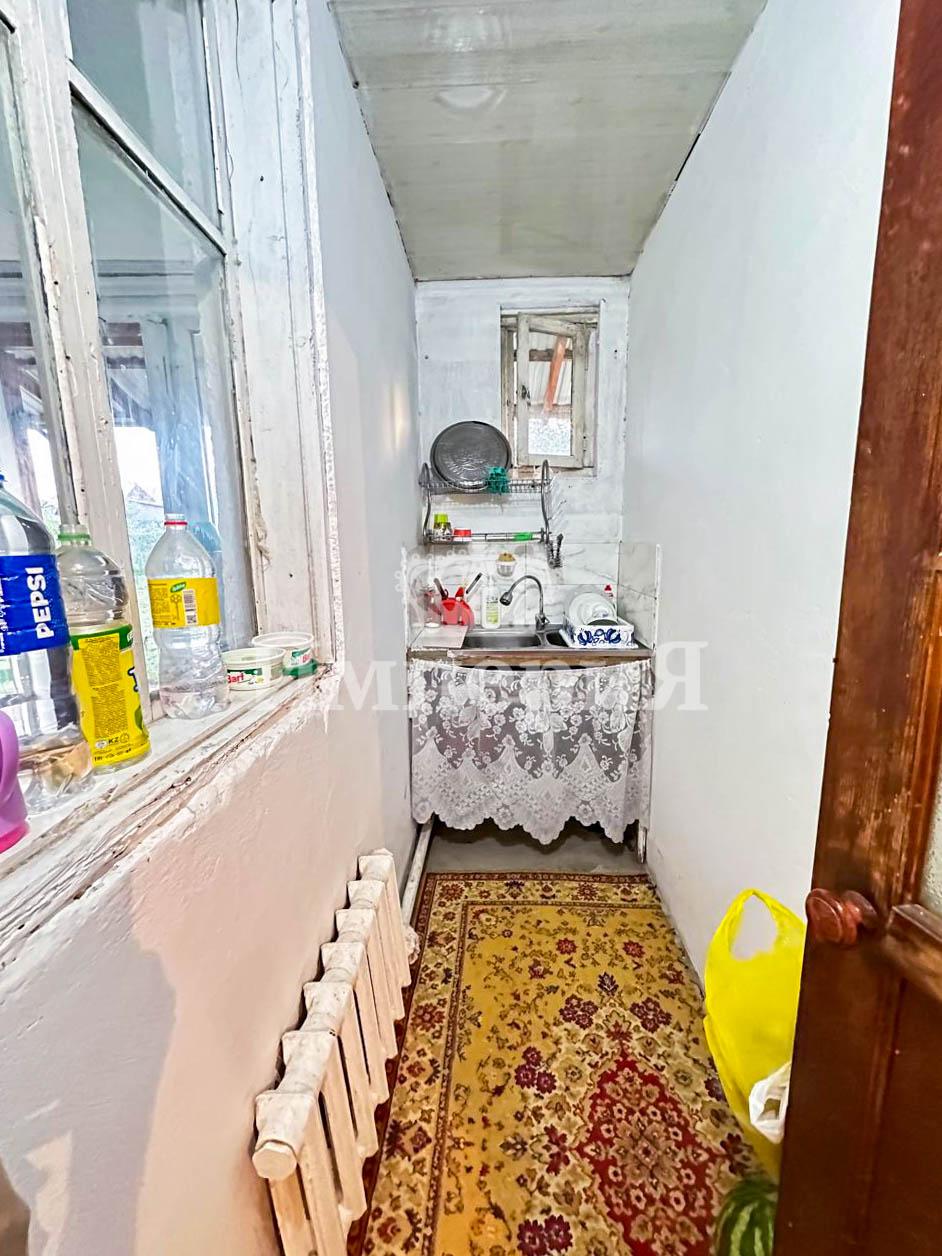 5-комнантный квартира, 1550.0 м²,Аманжолова за 21 000 000