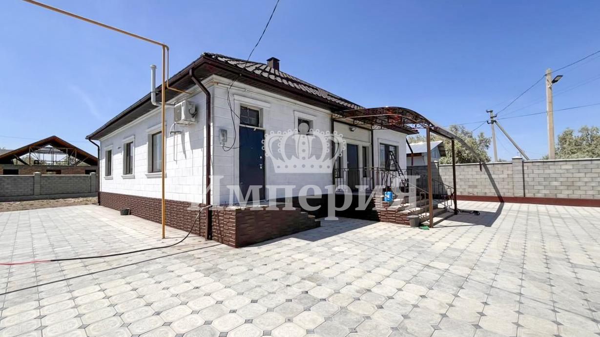 5-комнантный квартира, 157.0 м²,Арасан за 63 000 000