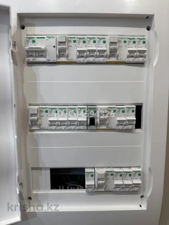 92-комнантная квартира, 92.0 м²,Каратал за 59 000 000