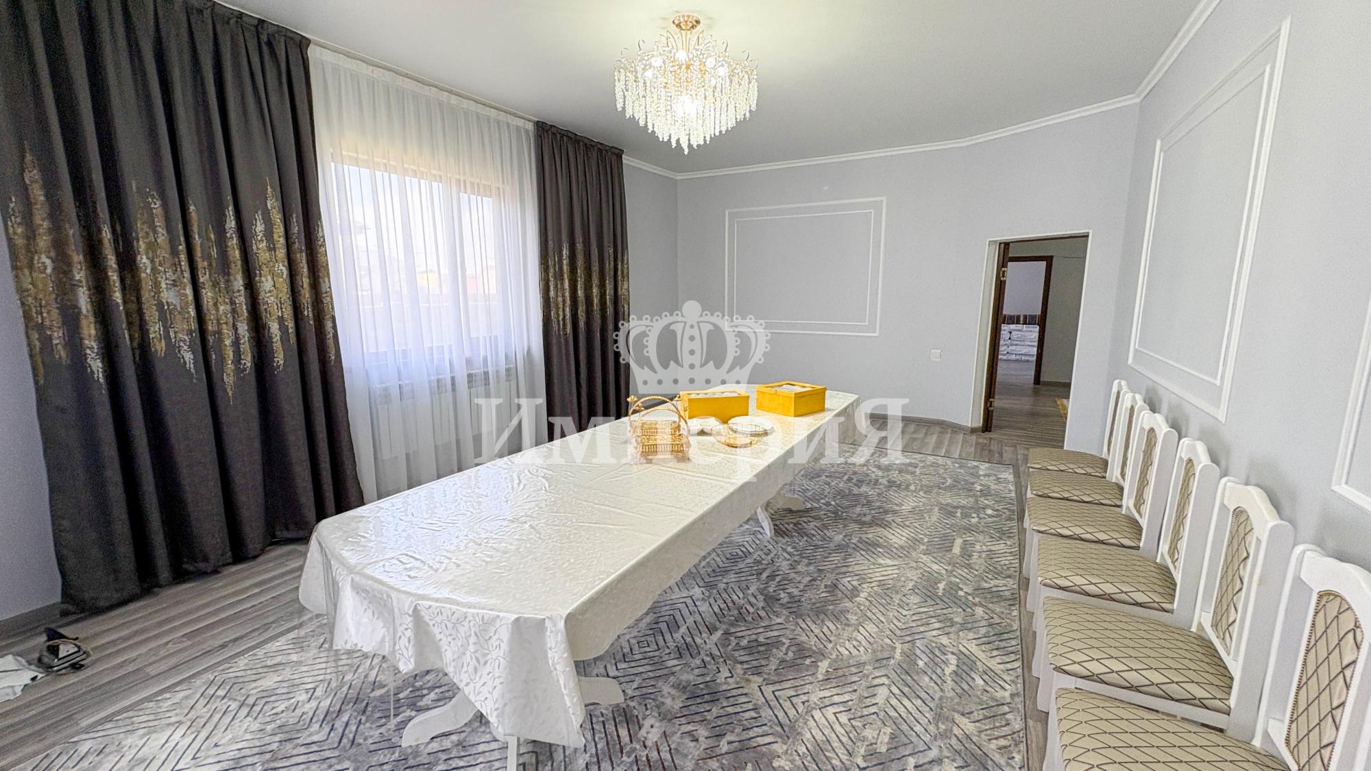 5-комнантный квартира, 247.8 м²,мкр Жастар за 58 000 000