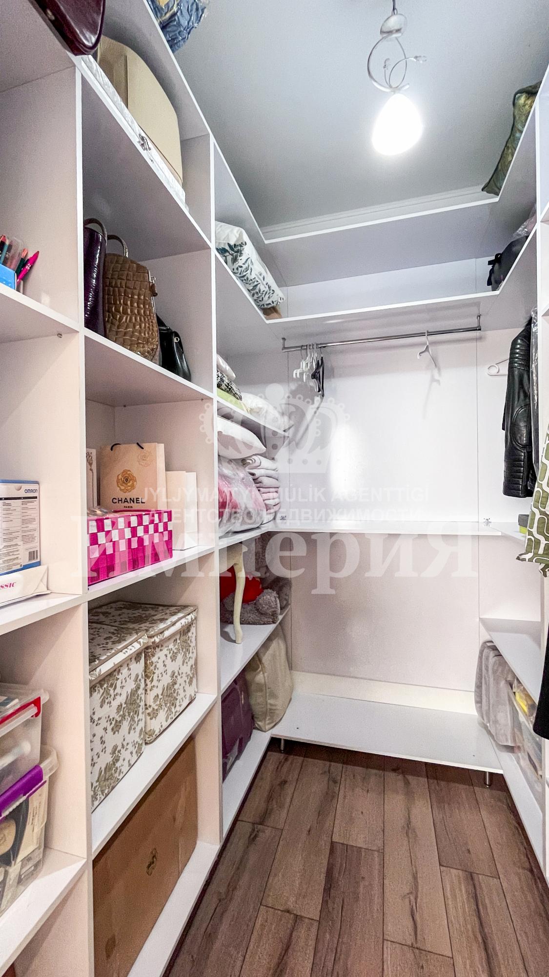 3-комнантная квартира, 120.0 м²,Кабанбай Батыра за 63 000 000