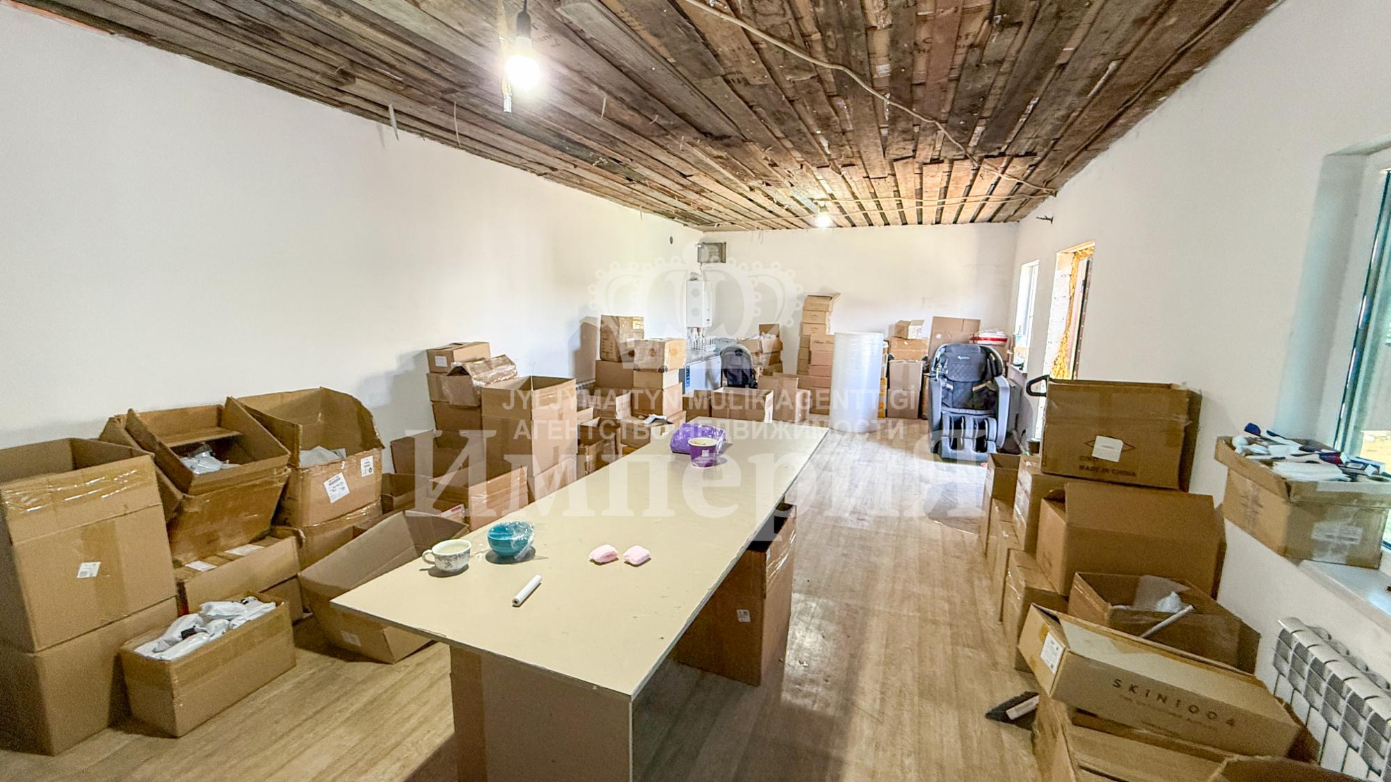 4-комнантный квартира, 90.0 м²,Мерекенова за 32 000 000