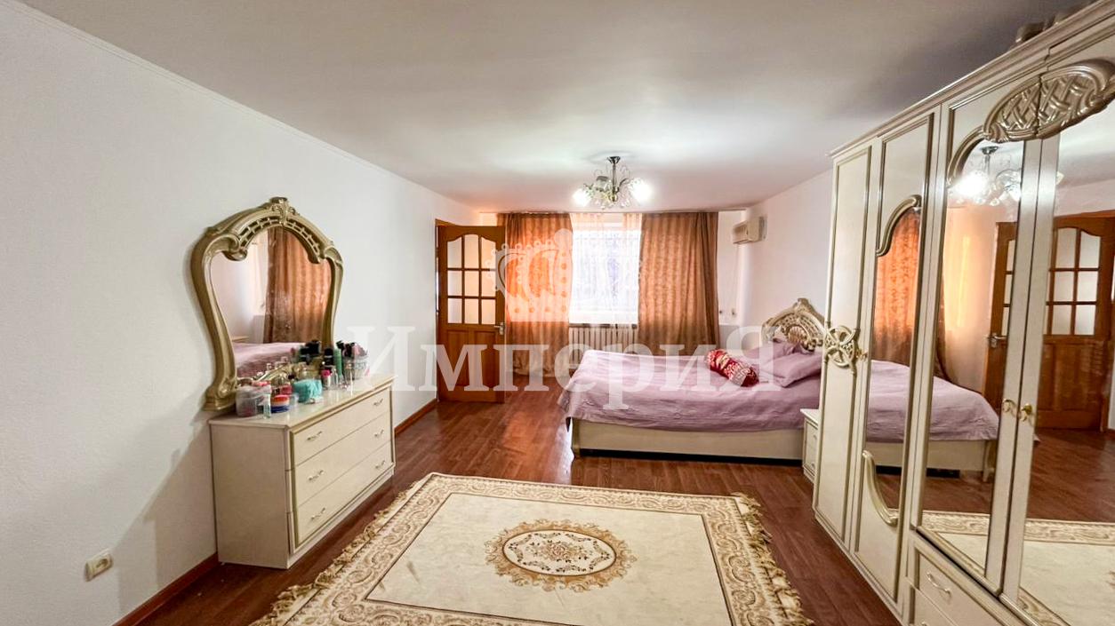 6-комнантный квартира, 415.0 м²,Достык за 70 000 000