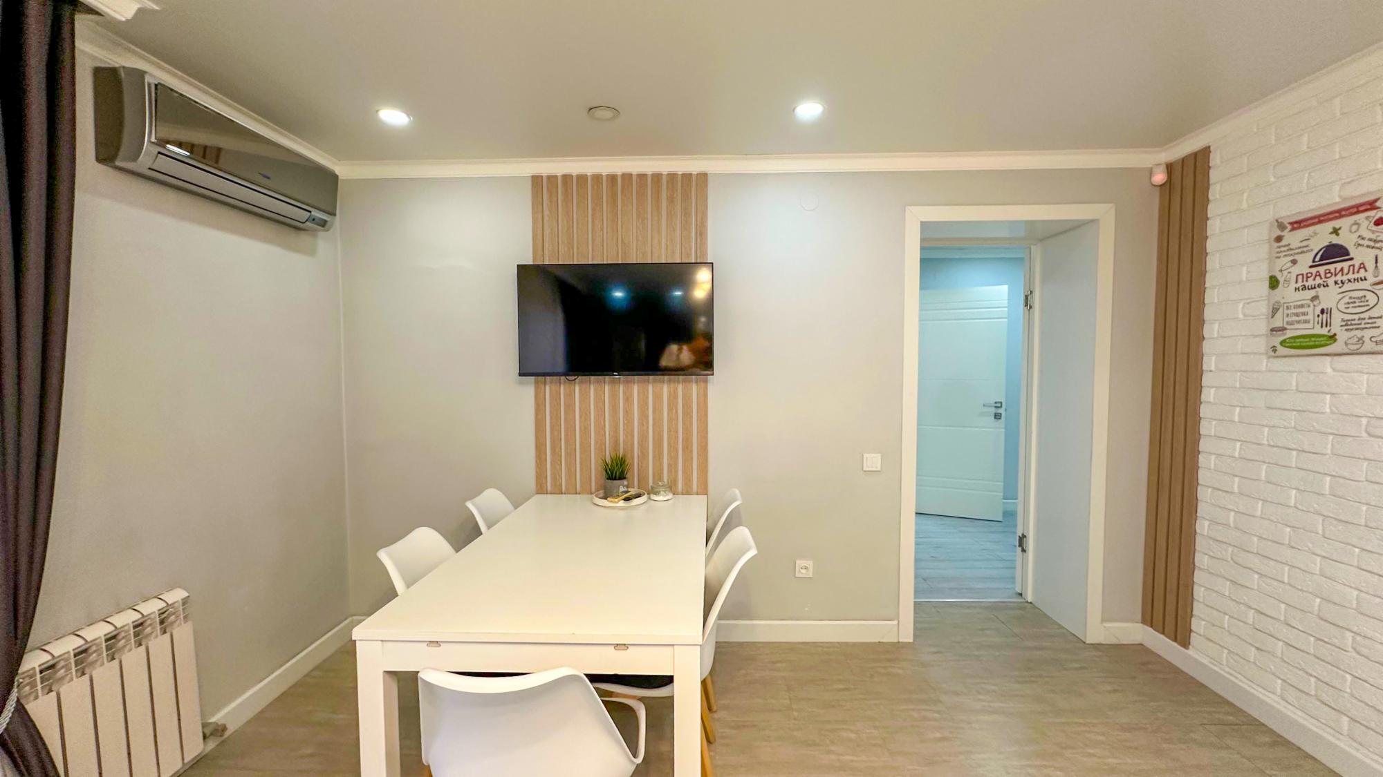 5-комнантный квартира, 238.0 м²,Калиева за 79 000 000