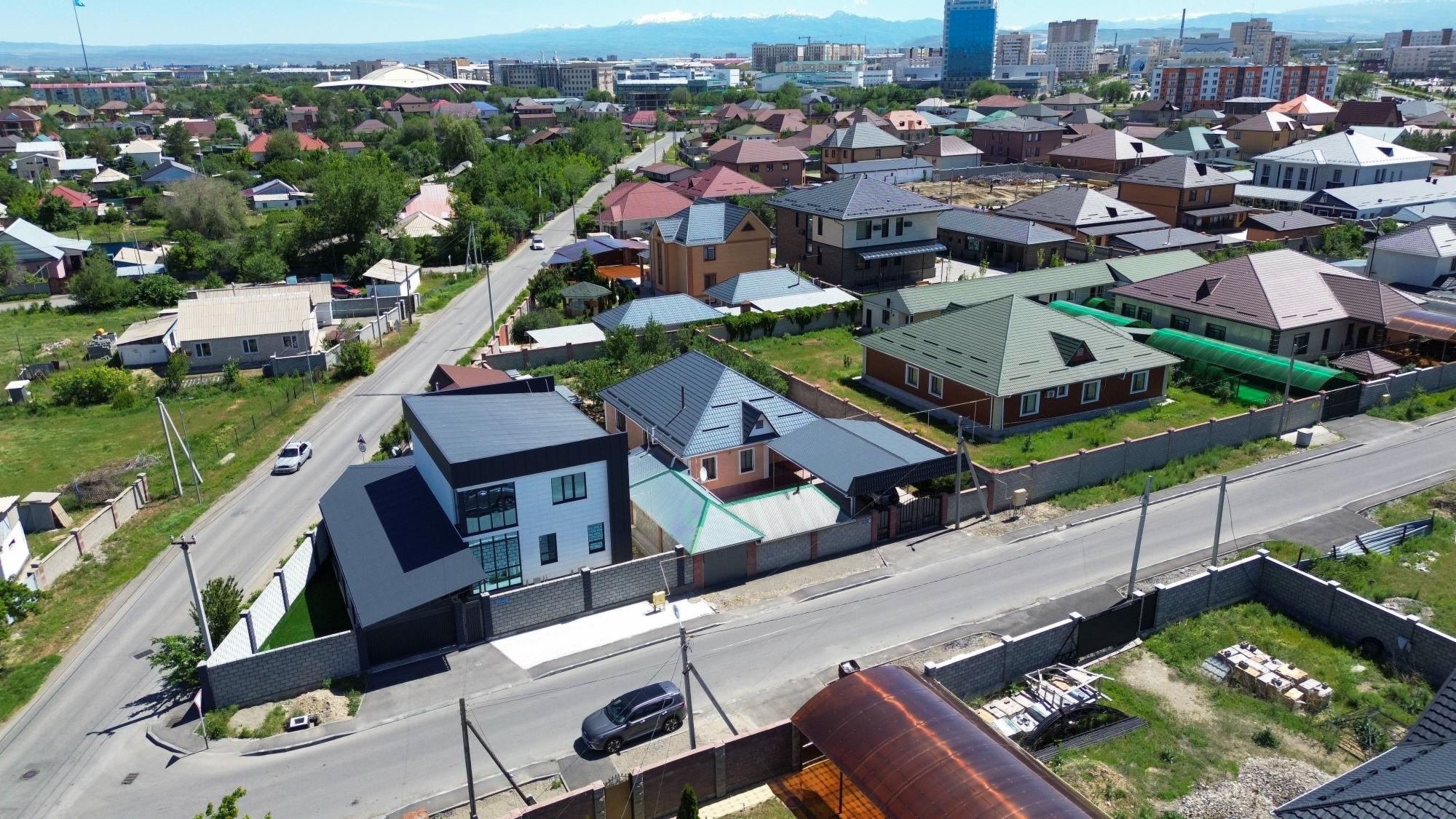 5-комнантный квартира, 150.0 м²,Талдыкорганская за 56 000 000