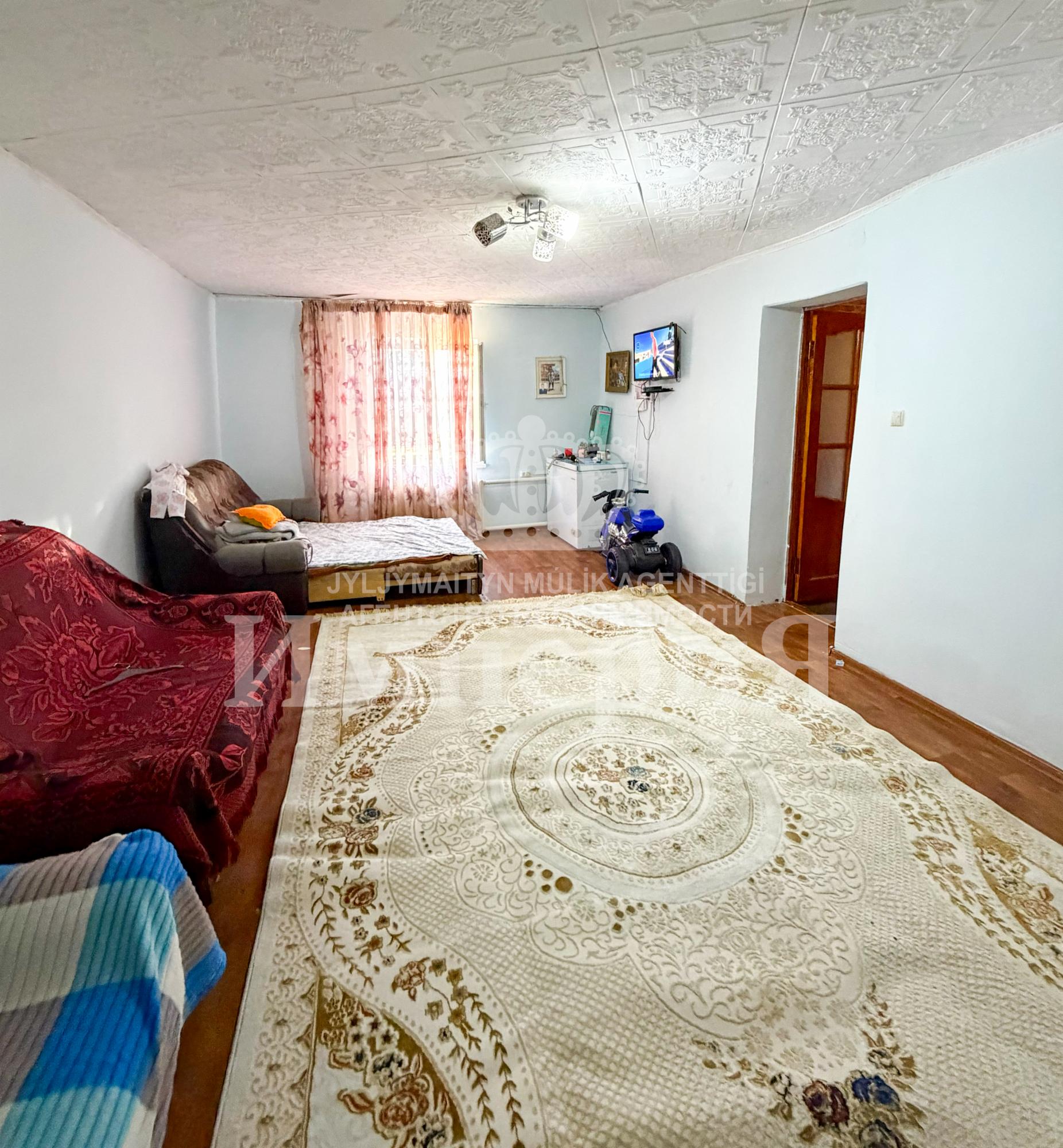 4-комнантный квартира, 63.0 м²,Бугор за 13 000 000