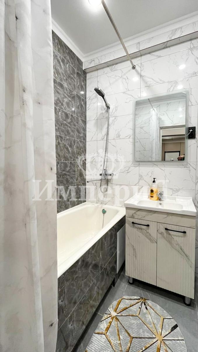 3-комнантная квартира, 90.0 м²,5 мкр за 4 500 000