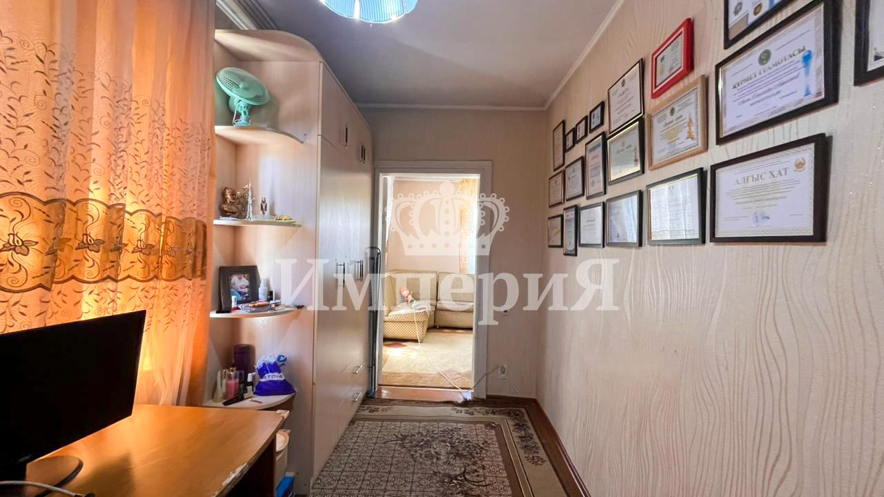 4-комнантный квартира, 92.0 м²,Аксуйская за 20 000 000