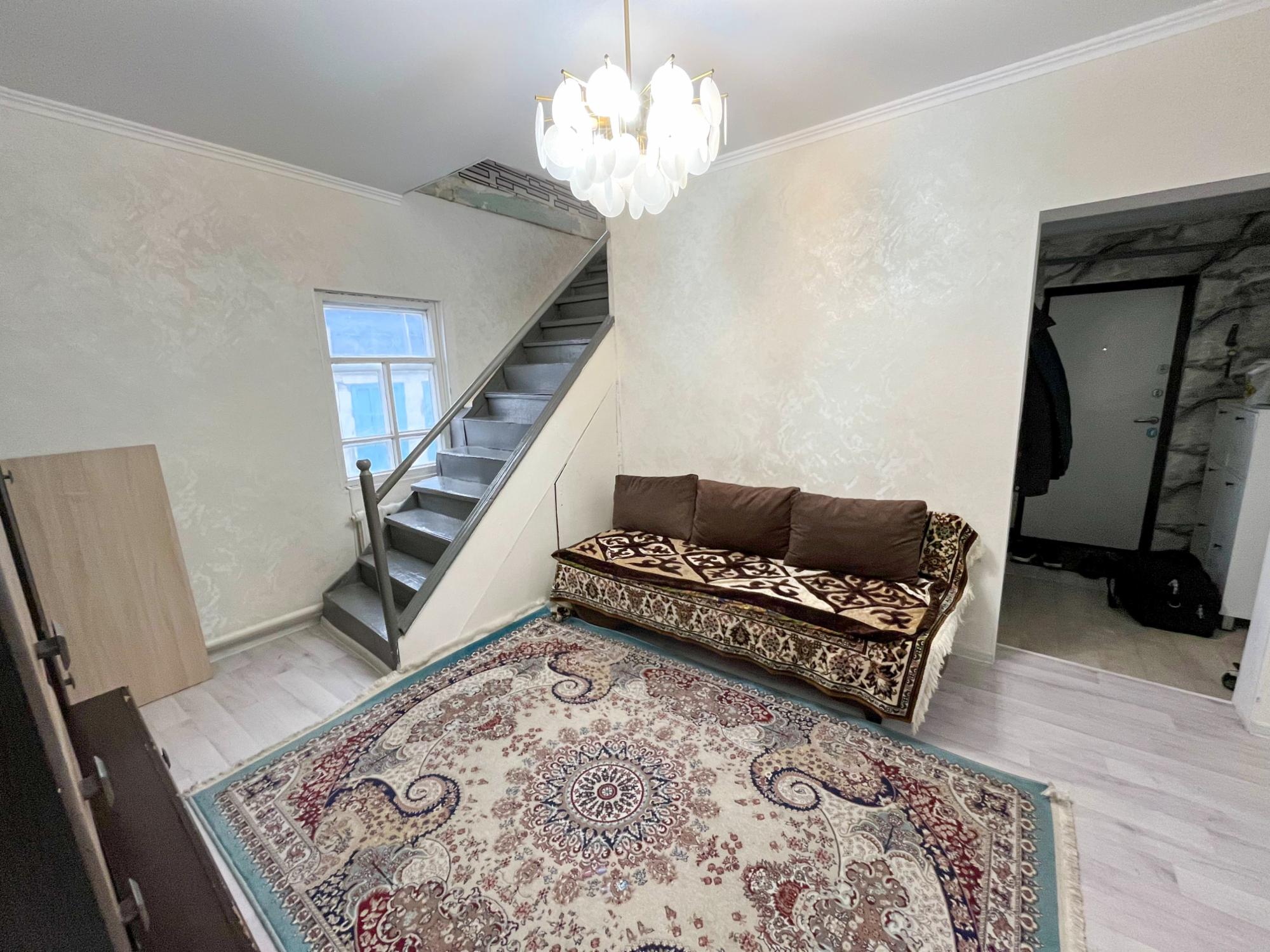 5-комнантный квартира, 93.0 м²,Асановой за 15 600 000