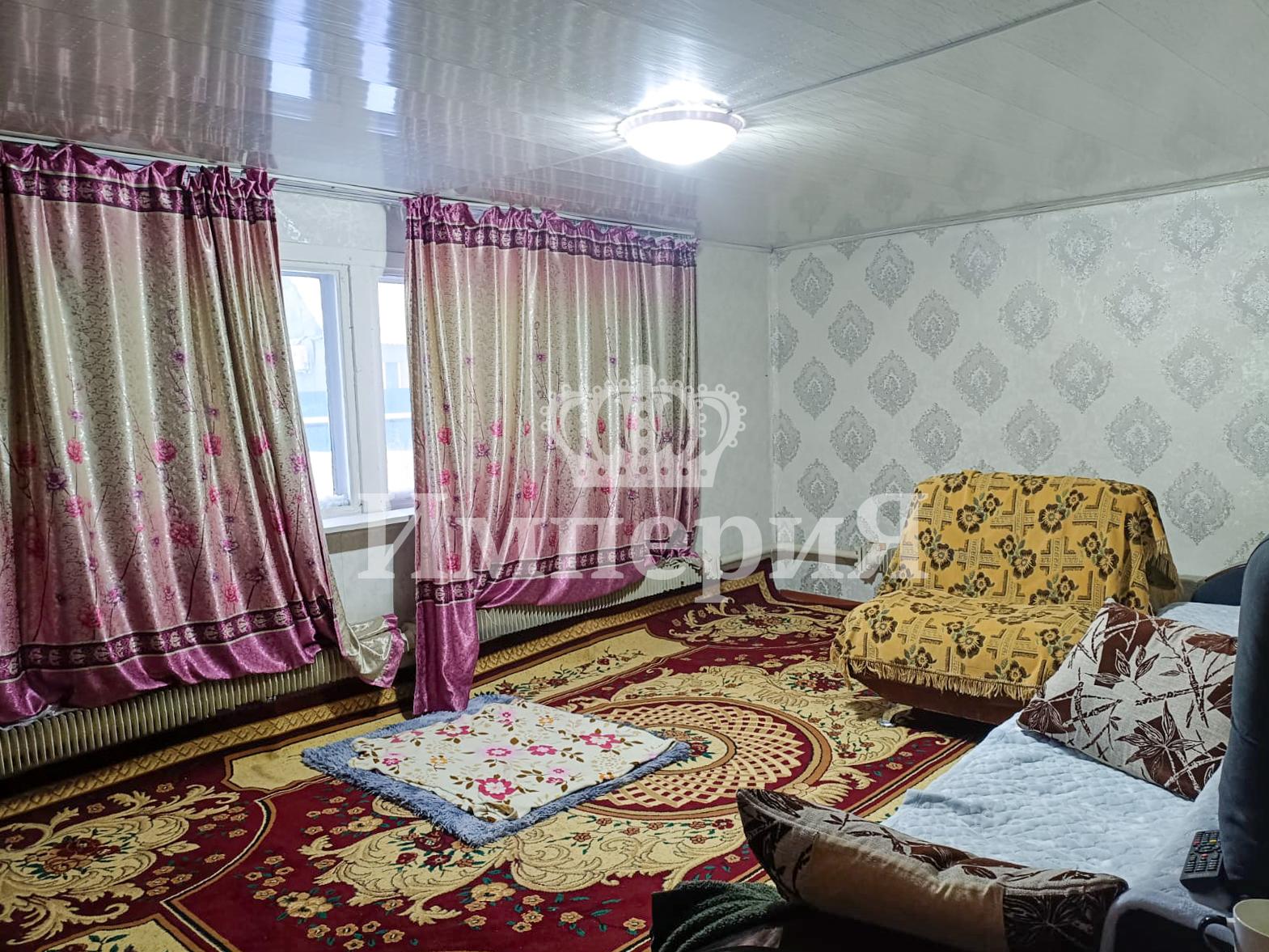 5-комнантный квартира, 90.0 м²,Абая за 9 500 000