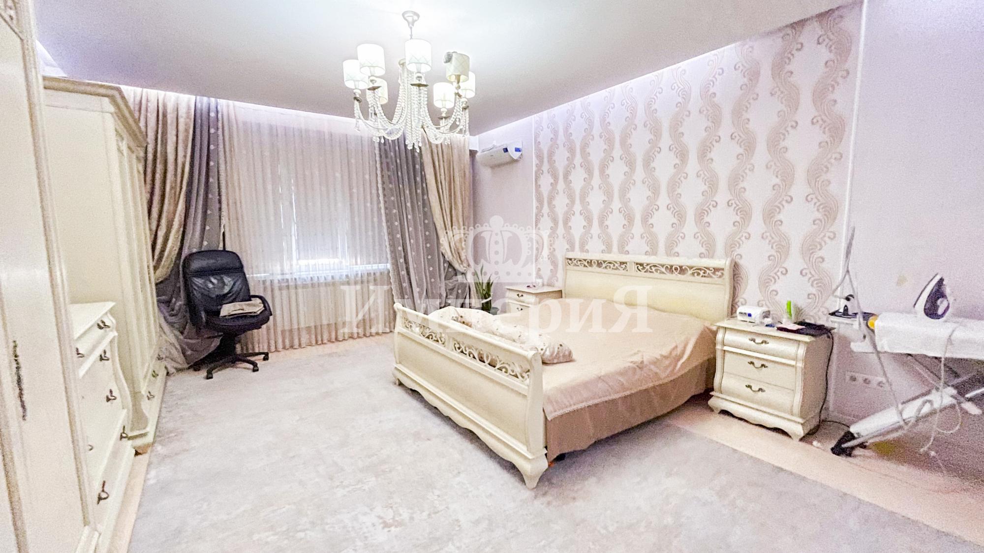 4-комнантная квартира, 161.0 м²,Назарбаева за 75 000 000