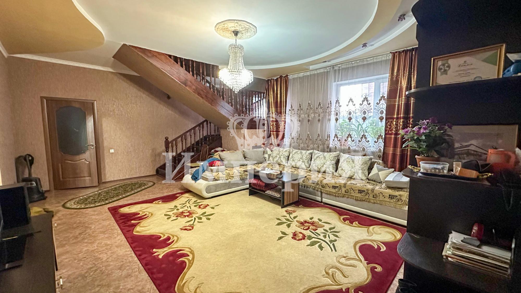 5-комнантный квартира, 218.0 м²,Ескельды Би за 80 000 000