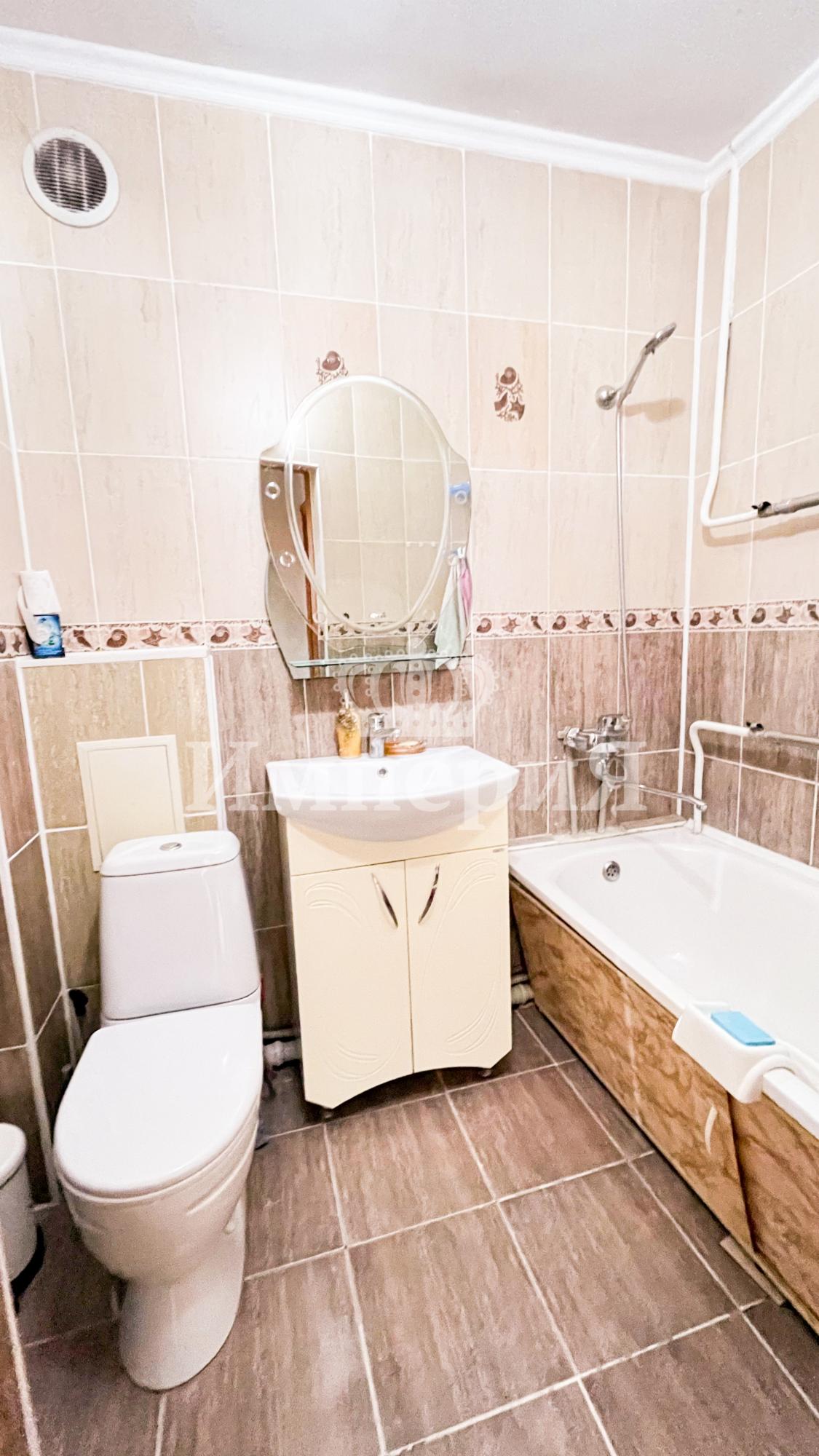 4-комнантная квартира, 80.0 м²,Казахстанская за 27 000 000