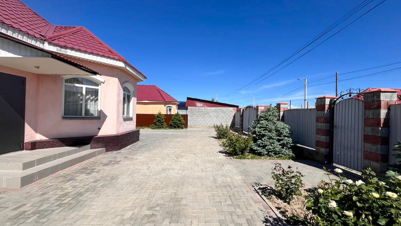 4-комнантный квартира, 120.0 м²,Парасат за 45 000 000