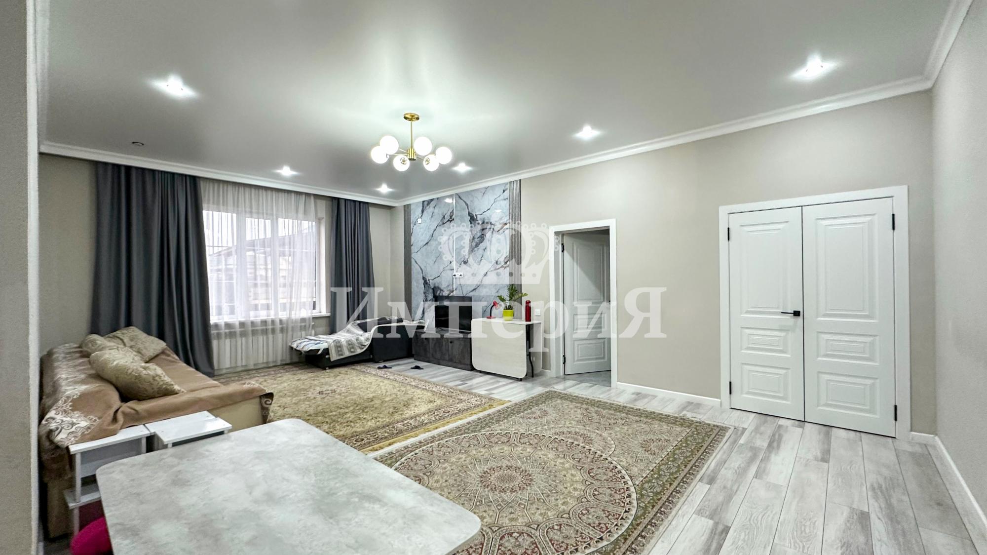 4-комнантный квартира, 130.0 м²,Карлыгаш за 48 500 000