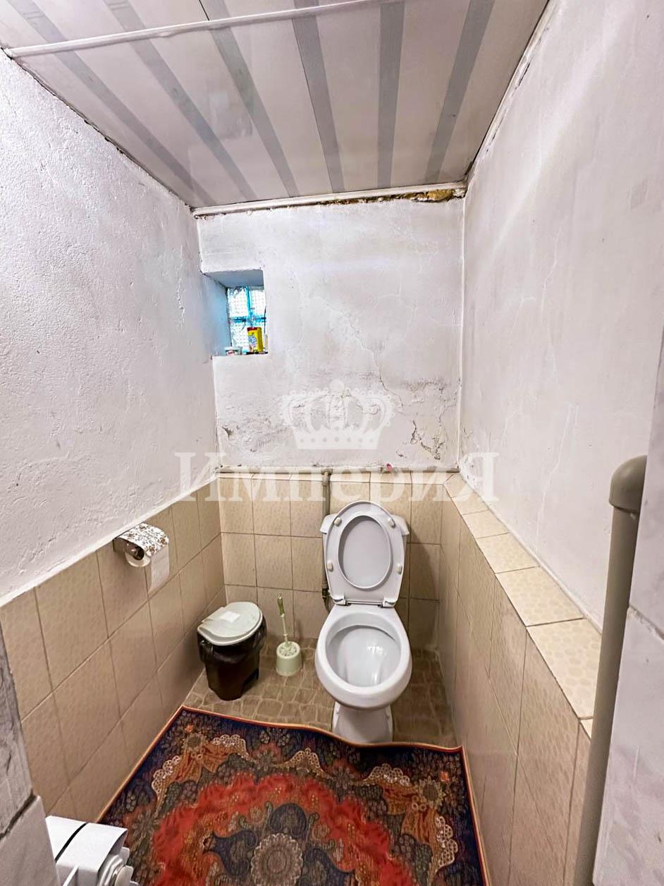 5-комнантный квартира, 1550.0 м²,Аманжолова за 21 000 000