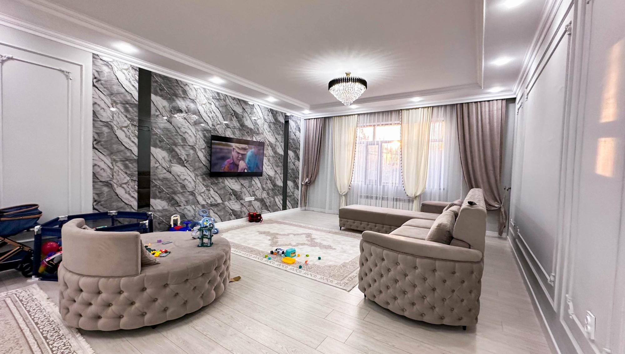 7-комнантный квартира, 323.0 м²,Избасарова за 100 000 000