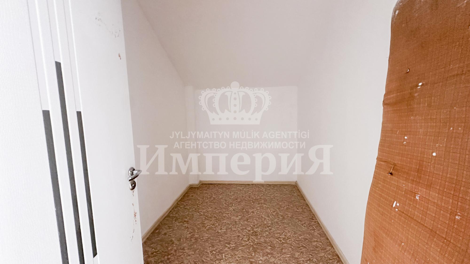 5-комнантная квартира, 227.0 м²,Каратал за 55 000 000